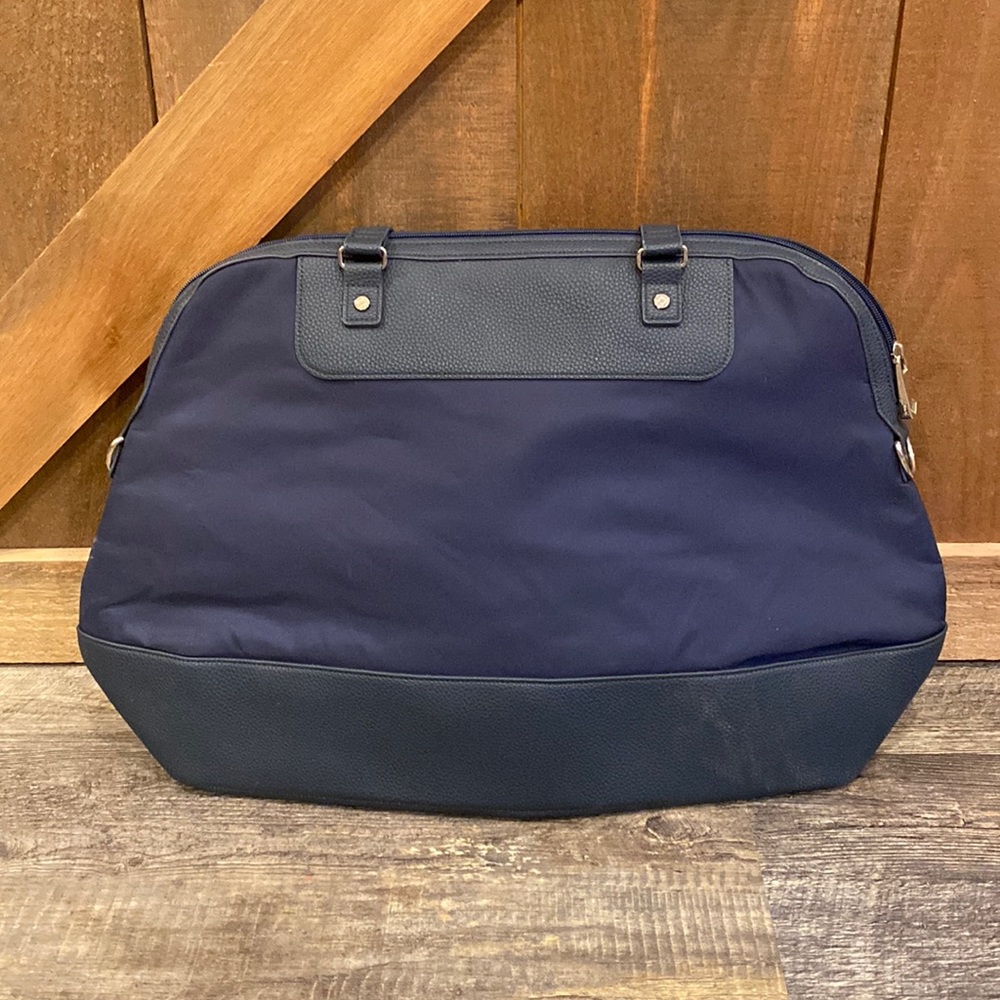 Thirty one weekend bag
